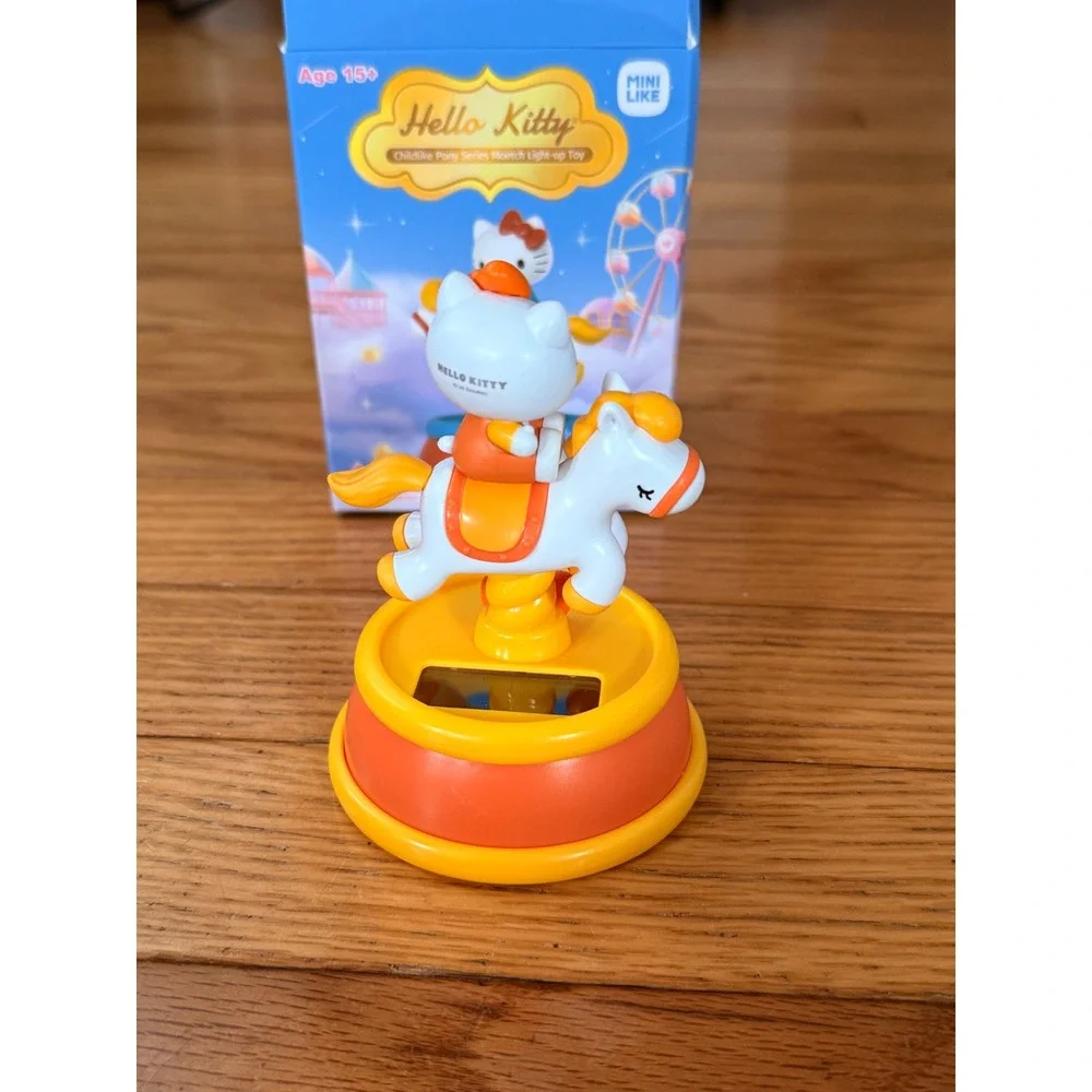 Sanrio Hello Kitty Childlike Pony Series Moetch Carousel Toy